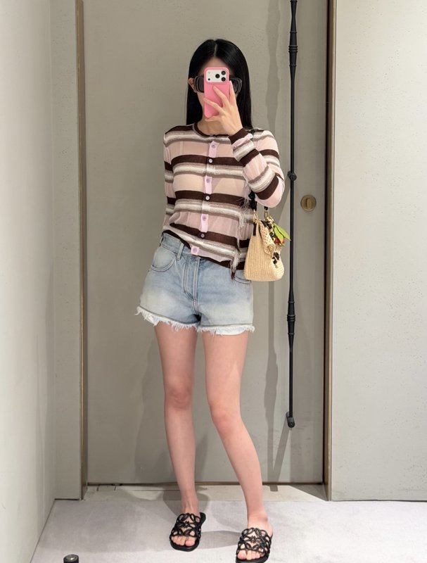 로에베 여름 연청 워싱 데님 숏팬츠 001-234289