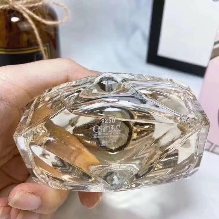 구찌 밤부 우먼 오드뚜왈렛 75ml 001-234345