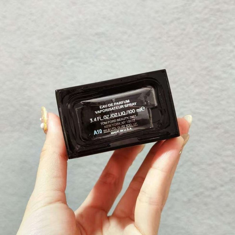 톰포드 우드 오드 퍼퓸 우드 100ml 001-234584