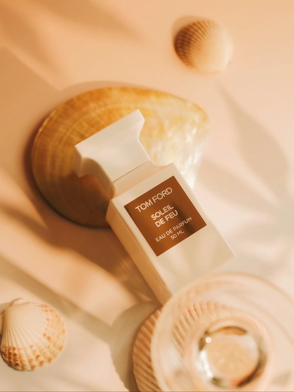 톰포드 솔레이 블랑 오드퍼퓸 001-234605