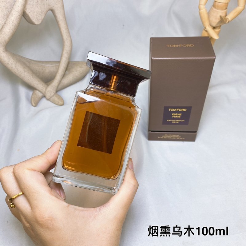 톰포드 에보니 스모크 오드퍼퓸 100ml 001-234610