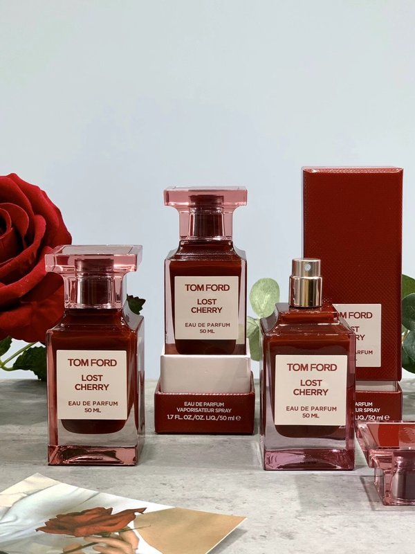 톰포드 로스트 체리 오드퍼퓸 50ml 001-234609