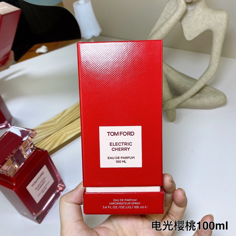 톰포드 일렉트릭 체리 오드퍼퓸 001-234618