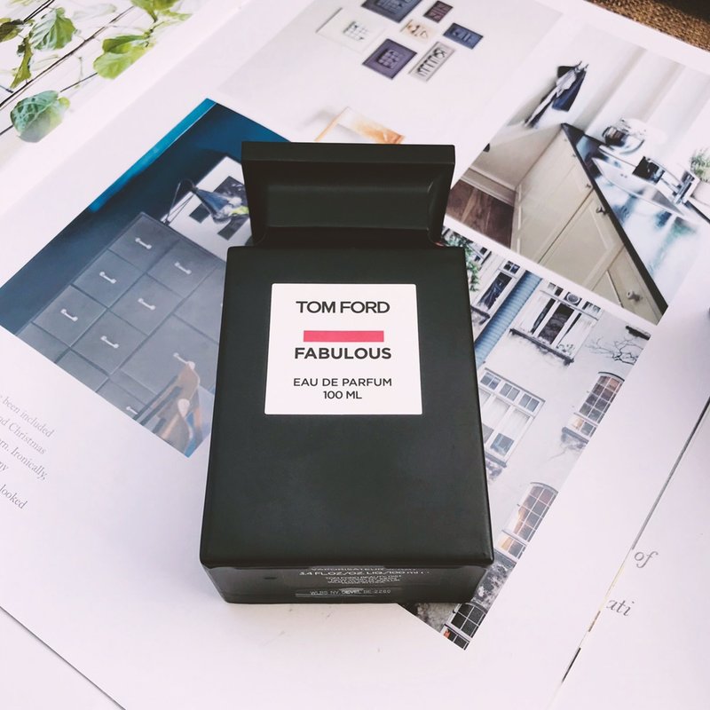 톰포드 TF 퍼퓸 퍼킹 파불러스 001-234647