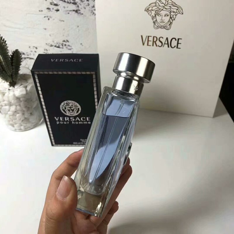 베르사체 포름 옴므 오드뚜왈렛 001-234743