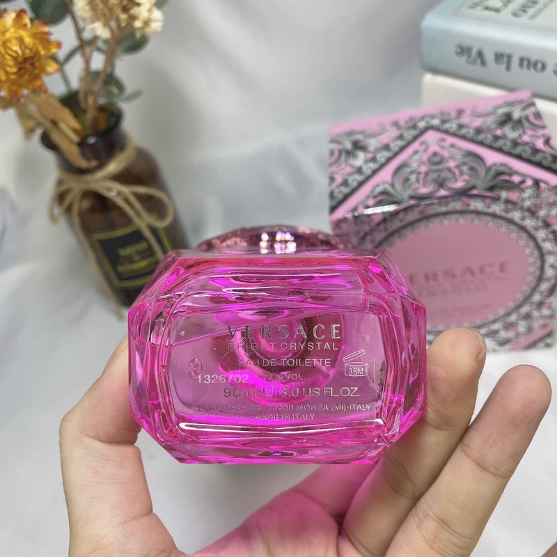 베르사체 크리스탈 누아르 오드퍼퓸 001-234759