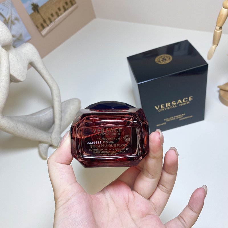 베르사체 크리스탈 누아르 오드파르퓸 001-234762