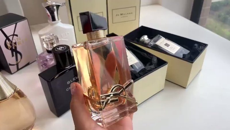 생로랑 리브르 오드퍼퓸 001-234795