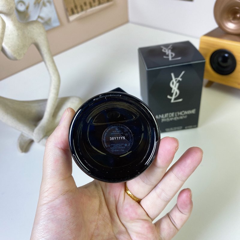 이브 생 로랑 라 누이 드 옴 오드 뚜왈렛 001-234799