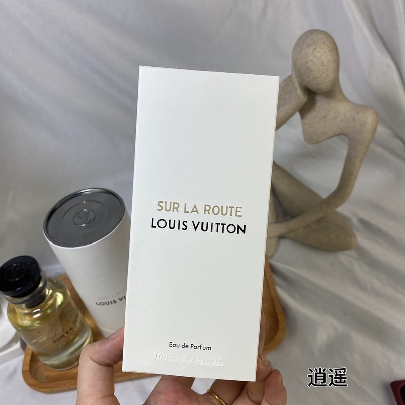 루이비통 쉬르 라 루트 오드뚜왈렛 001-234865