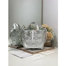 디올 실버 미디엄 토트백 001-234911