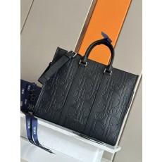 디올 블랙 엠보싱 토트백 001-234916