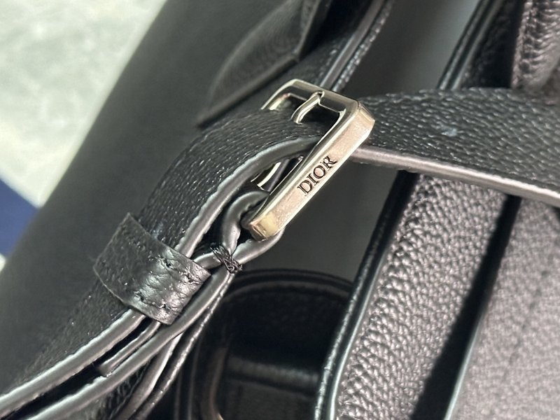 디올 노르망디 미디엄 블랙 가죽 토트백 001-234935