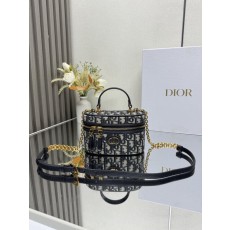 디올 30 몽테뉴 미니 바니티 핸드백 001-234963