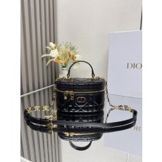 디올 30 몽테뉴 미니 바니티 핸드백 001-234964