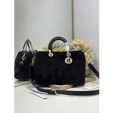 디올 신상 블랙 벨벳 라지 토트백 001-235022