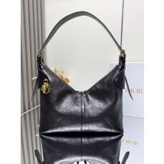 디올 보야주 블랙 주름 소가죽 핸드백 001-235050