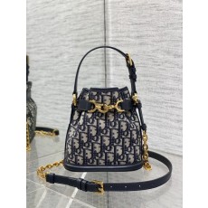 디올 블루 오블리크 버킷백 스몰 001-235068