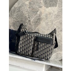 디올 남성용 미디엄 라이더 소프트 백 001-235115