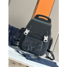 디올 갈롭 백팩 베이지 프린트 블랙 001-235128