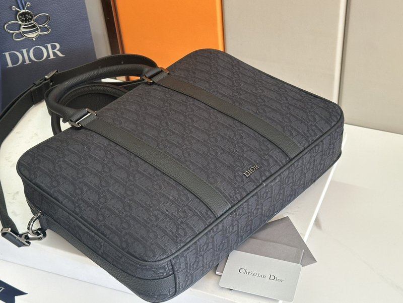 디올 블랙 CD 패턴 캔버스 브리프케이스 001-235129
