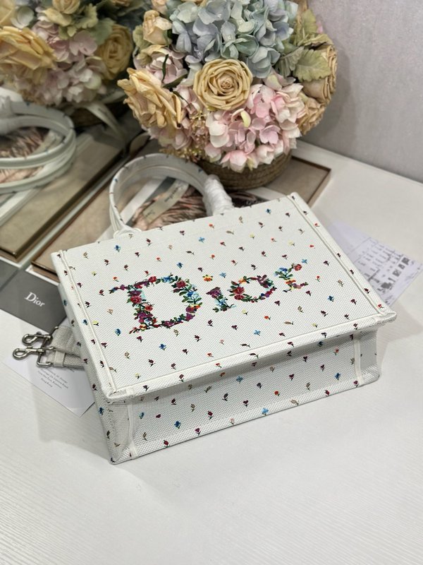 디올 풀블룸 자수 미디엄 토트백 001-235195