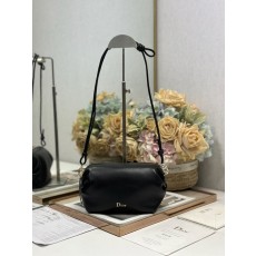 디올 보우 블랙 램스킨 클러치백 001-235240