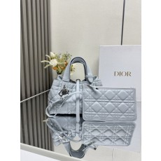 디올 글래시얼 블루 스몰 토트백 001-235372