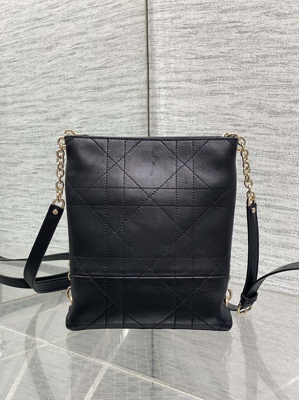 디올 블랙 퀼팅 체인 호보백 001-235386