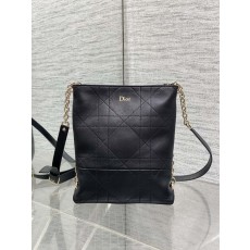 디올 블랙 퀼팅 체인 호보백 001-235386