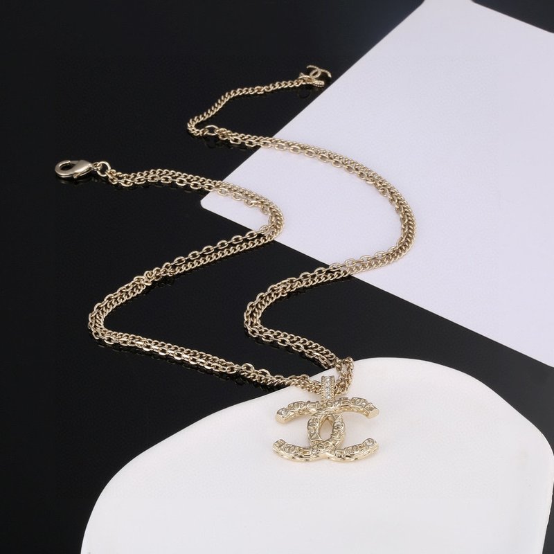 샤넬 스타일 더블 C 로고 목걸이 001-235511
