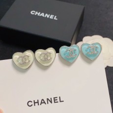 샤넬풍 하트 크리스털 귀걸이 001-235517