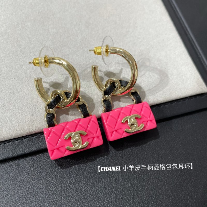샤넬 스타일 양가죽 핸들 퀼팅 귀걸이 001-235527