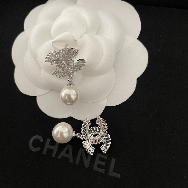 샤넬 스타일 카멜리아 지르콘 진주 이어링 001-235533