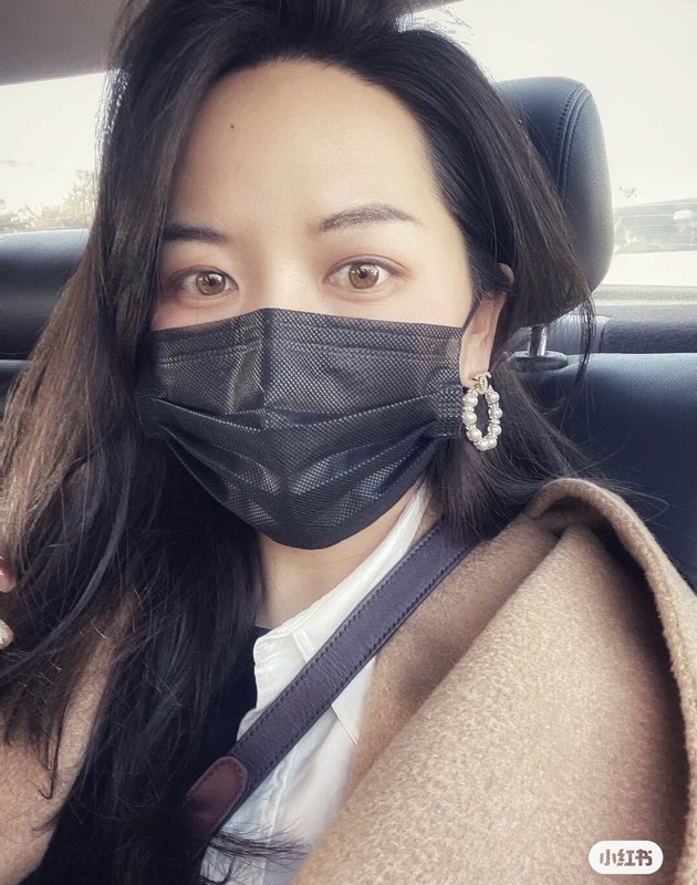샤넬 크리스탈 진주 원형 로고 귀걸이 001-235538