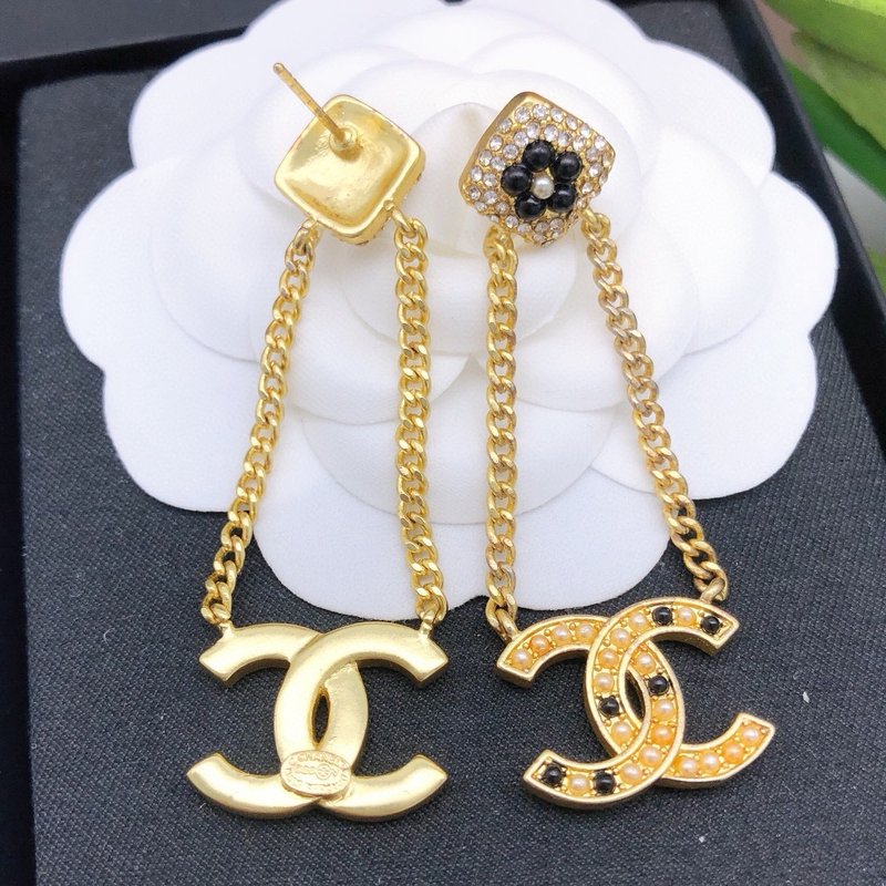샤넬풍 빈티지 꽃 진주 귀걸이 001-235539