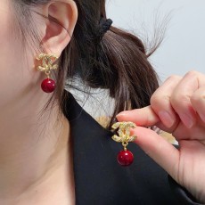 샤넬 스타일 더블 C 레드 진주 다이아몬드 귀걸이 001-235580