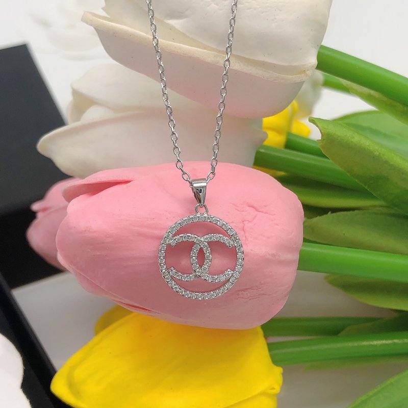 샤넬 스타일 원형 큐빅 더블 C 목걸이 001-235650