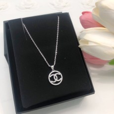 샤넬 스타일 원형 큐빅 더블 C 목걸이 001-235650