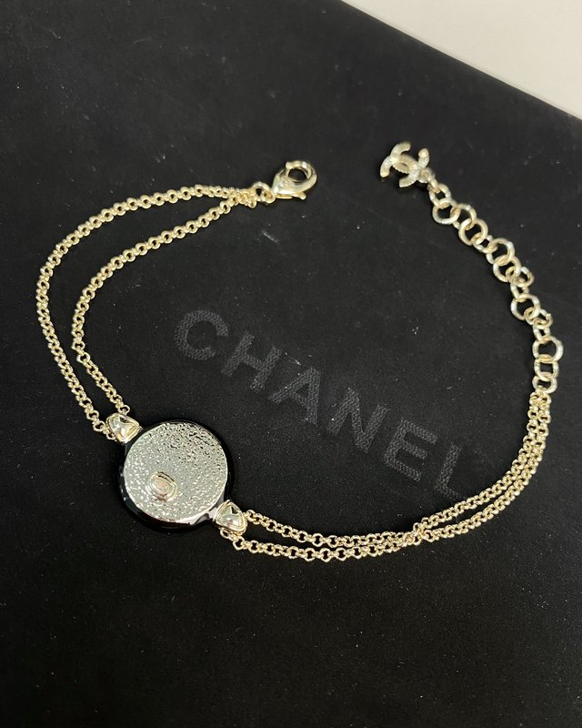 샤넬풍 블랙 앤 화이트 단추 에나멜 더블 C 귀걸이 목 001-235663
