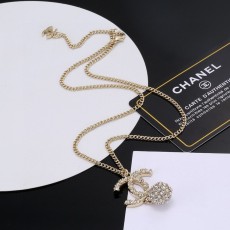 샤넬 스타일 더블 C 진주 크리스탈 목걸이 001-235703