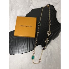 루이 다이아몬드 V 목걸이 컵 세트 001-235800