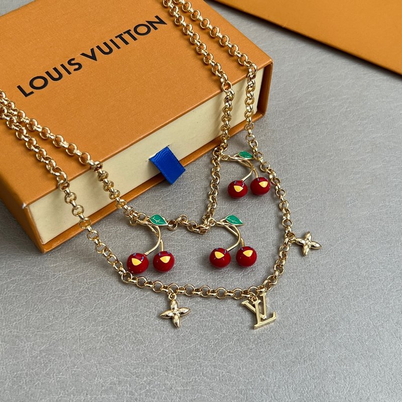 루이비통 빈티지 프론트 디자인 목걸이 001-235811