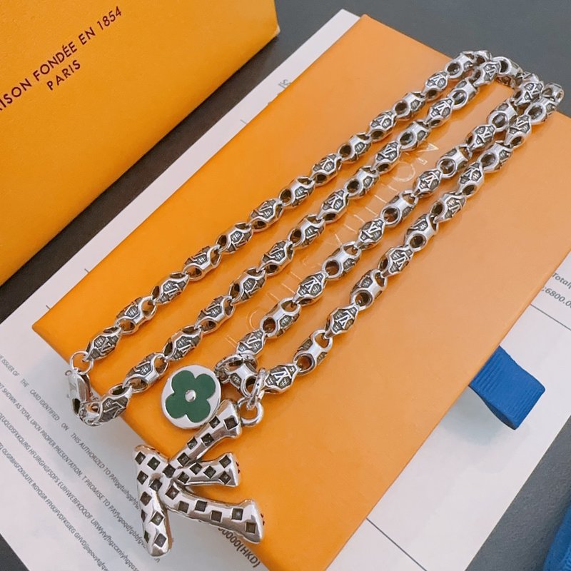 루이 빈티지 실버 목걸이 커플 001-235857
