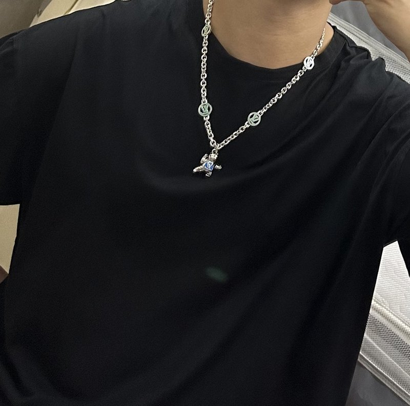루이 빈티지 실버 스타일 체인 목걸이 001-235870