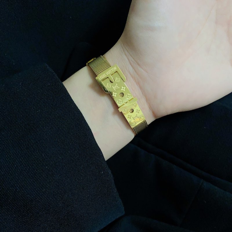 루이 빈티지 14K 도금 팔찌 001-235940