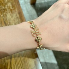 루이 클래식 그래픽 디자인 황동 팔찌 001-235984