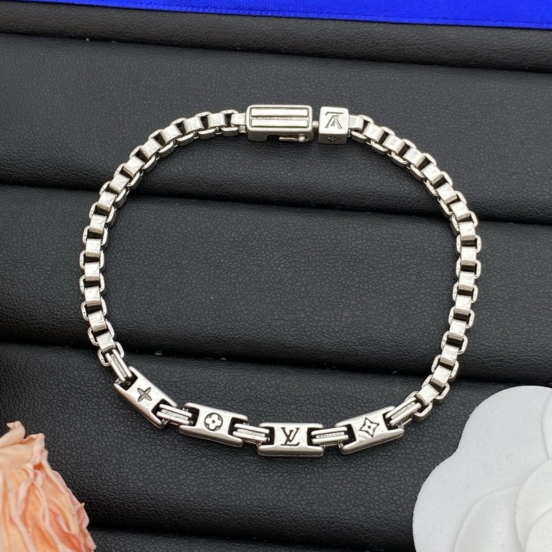 루이 신상 패션 메탈 팔찌 001-235994