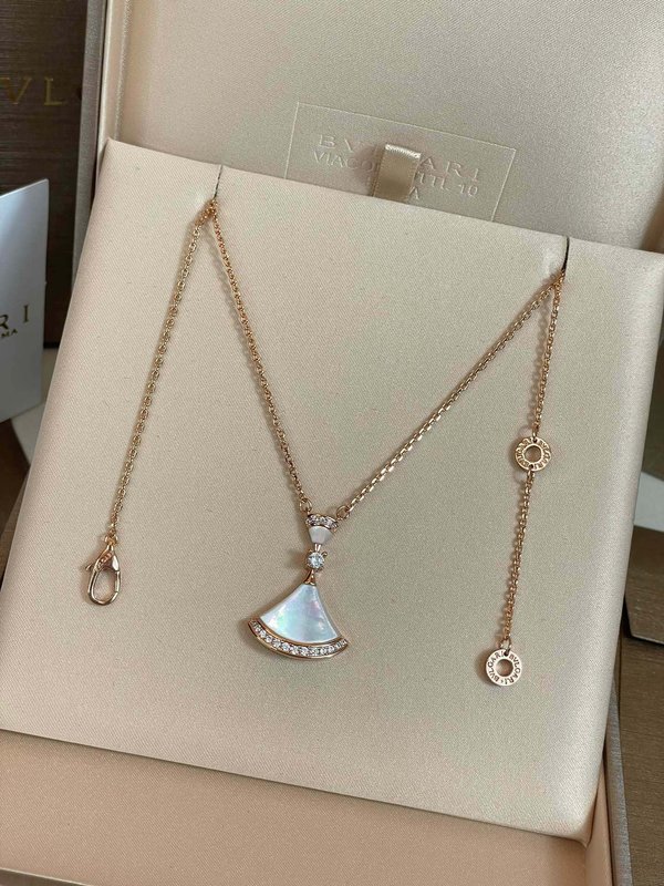 불가리 더블 팬 모자이크 진주 목걸이 001-236058