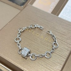 불가리 풀 다이아몬드 팔찌 심플하고 우아함 001-236128